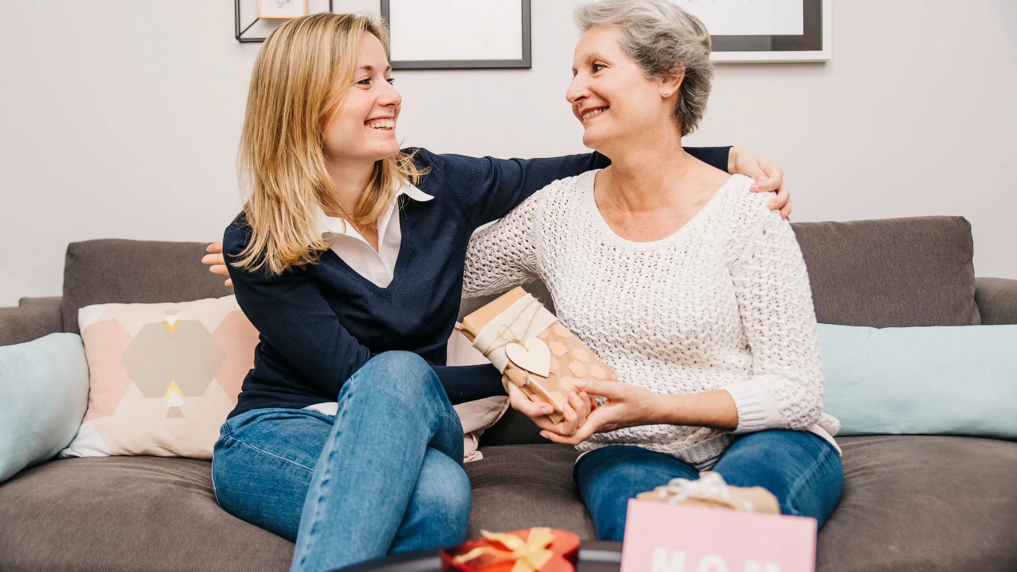 70 Exciting, Heartwarming Gifts for Elderly Women