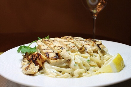 Fettuccine Alfredo with Chicken